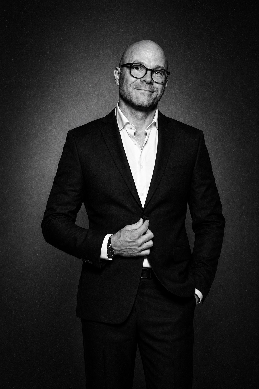 Black-and-white portrait of Michael Meyer